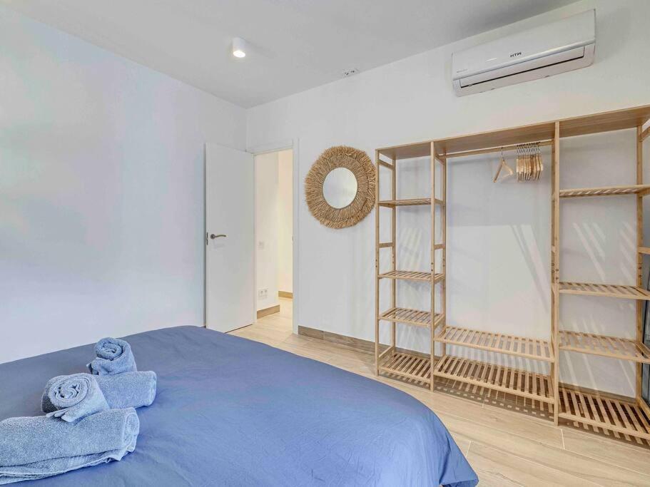 Casa Mandarina: 4 Bedrooms - 2 Terraces - Parking L'Hospitalet de Llobregat Exterior photo