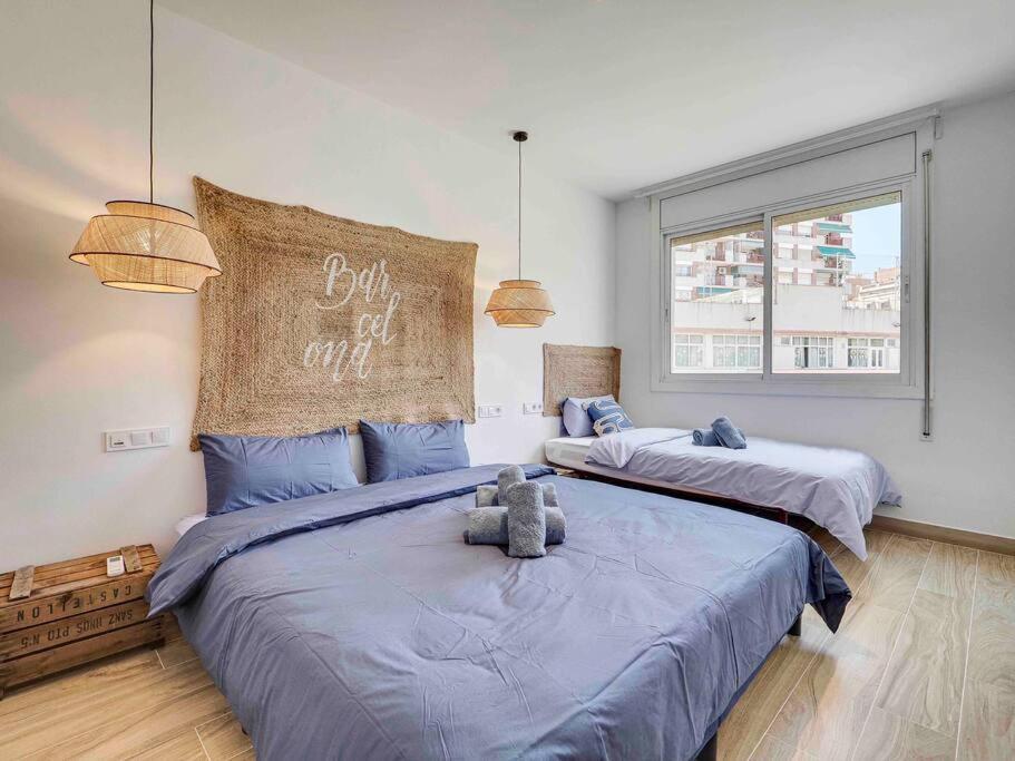 Casa Mandarina: 4 Bedrooms - 2 Terraces - Parking L'Hospitalet de Llobregat Exterior photo
